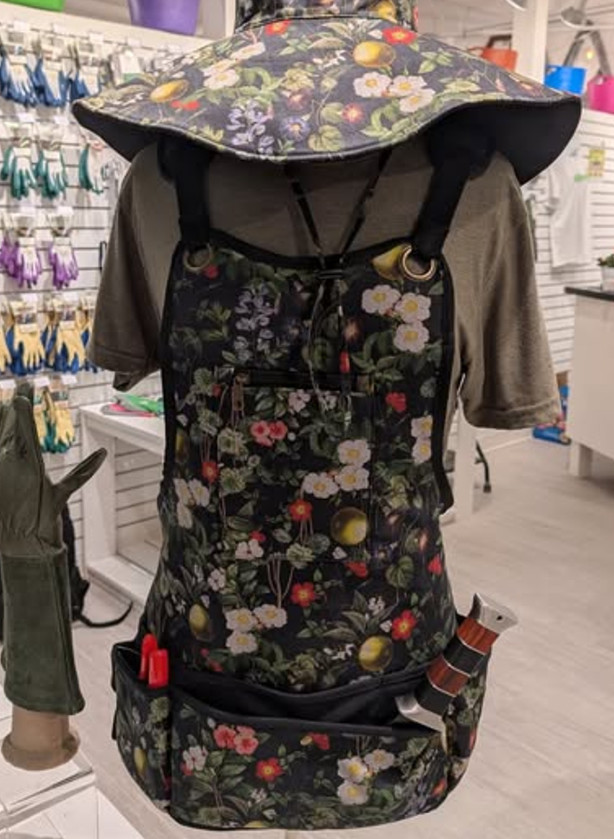 Midnight Bloom Apron - Image 2
