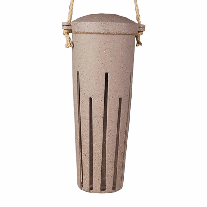 Sustainable Peanut Feeder